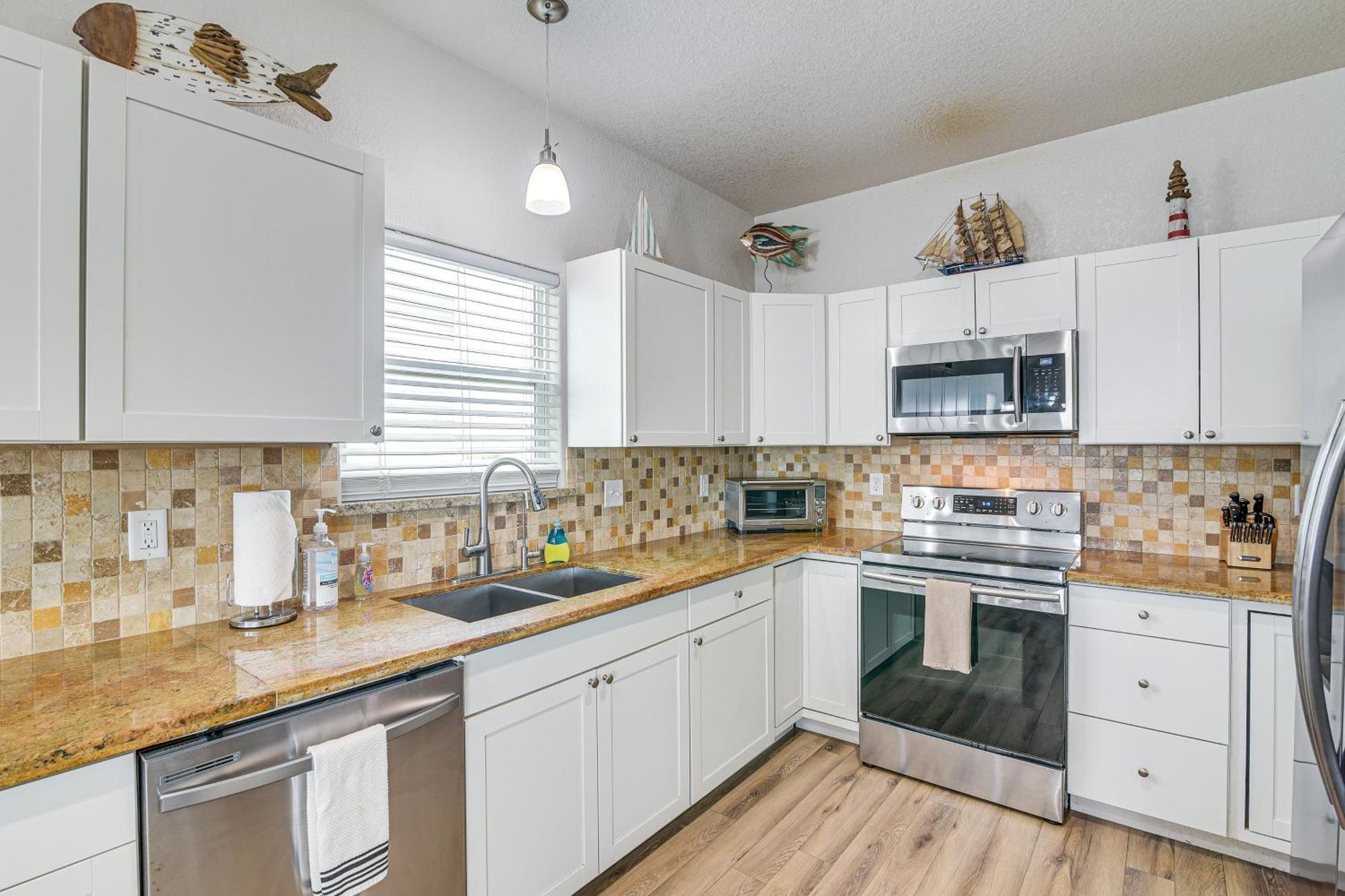 Beachfront Texas Retreat - 2 Decks, Patio And Views! Surfside Beach Exterior foto